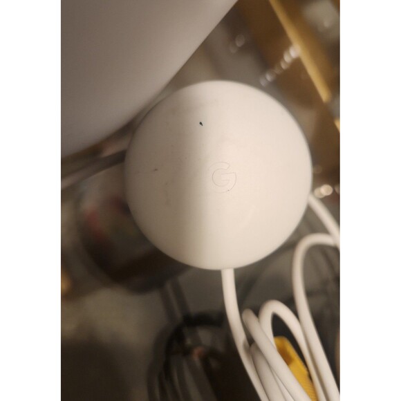 Google Nest Wifi Router | AC2200 | Mesh Wifi System - Picture 3 of 3
